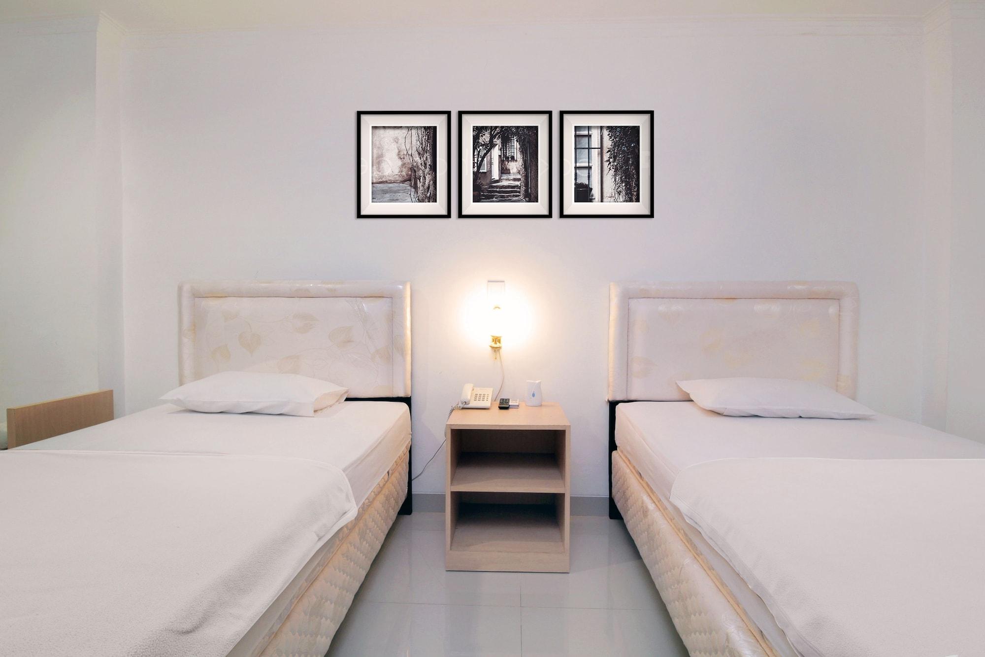 Hotel Inkopdit Jakarta Bagian luar foto